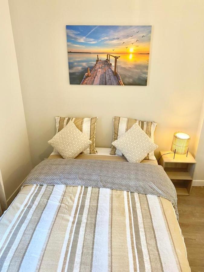 Studios Charmants Cosy A 5 Minutes Du Centre-Ville บัวร์ ภายนอก รูปภาพ
